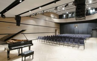 Europas höchstgelegene Kunst- und Konzerthalle Arlberg Flächentemperierung und Tonputz von EMOTON